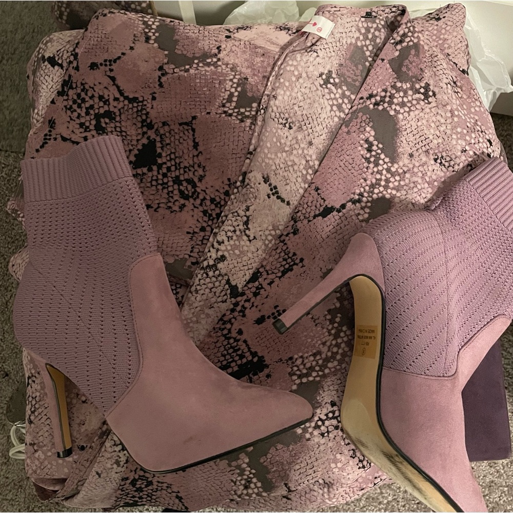 Lavender animal print duster purchased from boutique with matching boots
